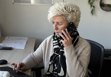 Neteges Hurdaro | Castell d'Aro | Contacte